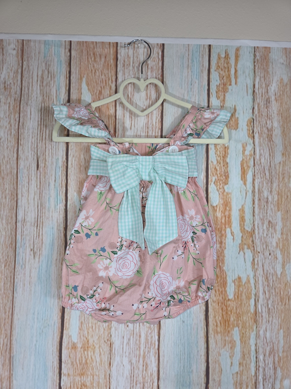 Natalie Grant Girls Pink Floral Bubble Romper with Mint Bow. 100% Cotton. 12m
